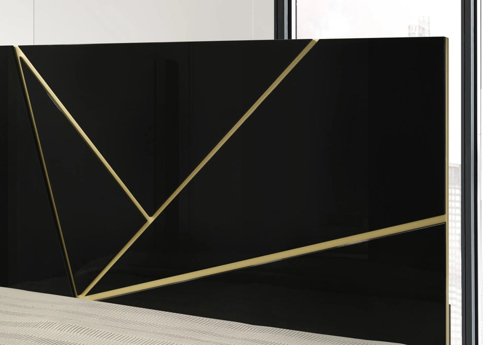 Black/Gold Line Queen Bed