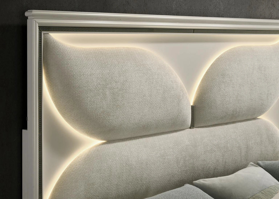 Mysterious Gold Queen Bed