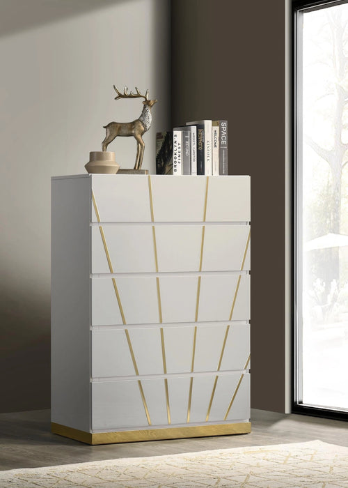White/Gold Line Chest