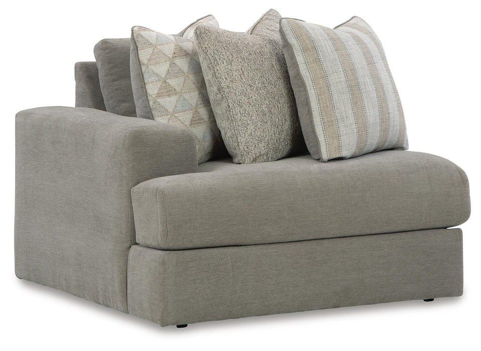 Avaliyah Sectional with Chaise - Furniture Citi (Multi Location - MI)