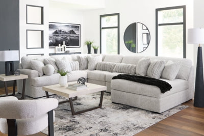 Cuddle Plush Sectional with Chaise - Furniture Citi (Multi Location - MI)