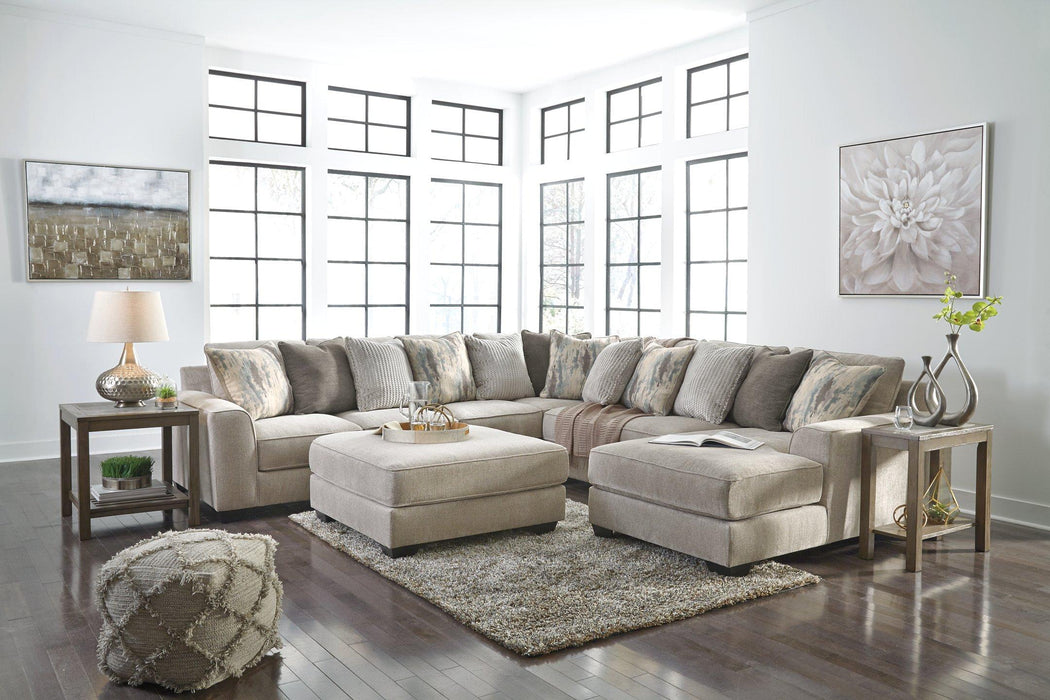 Ardsley Sectional with Chaise