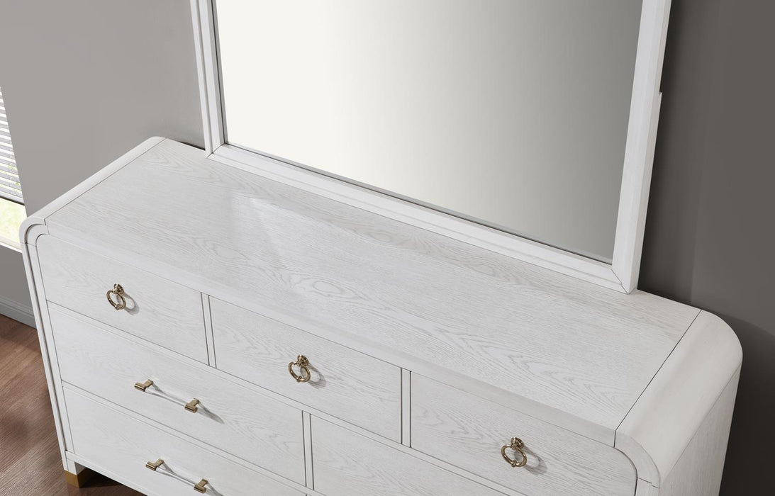 King Bed-Dresser-Mirror