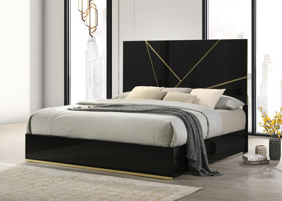 Queen Bed - Dresser - Mirror