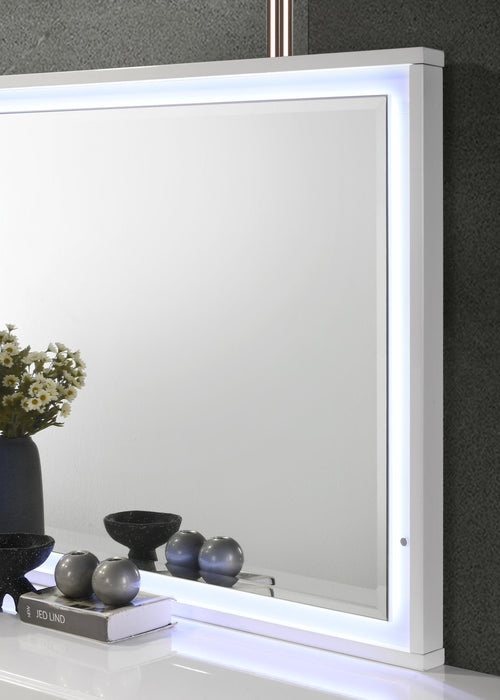 White/Gray Line King Bed