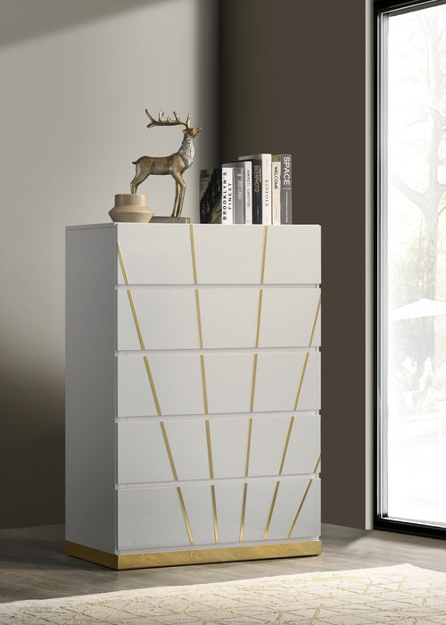 White/Gold Line Chest