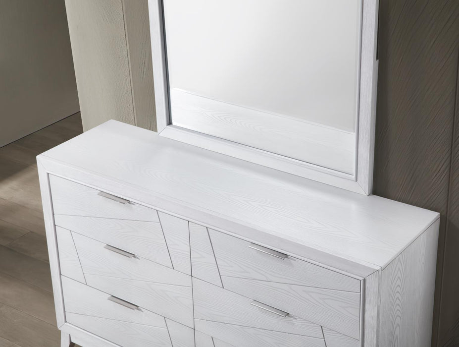 Chest Antique White