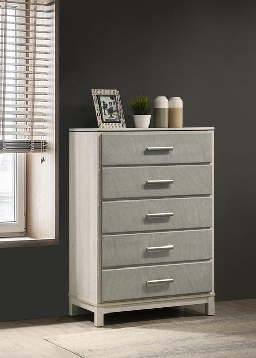 B261 Light Beige-Dove Gray Chest
