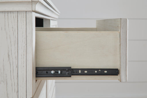 Robbinsdale Bedroom Set - Furniture Citi (Multi Location - MI)