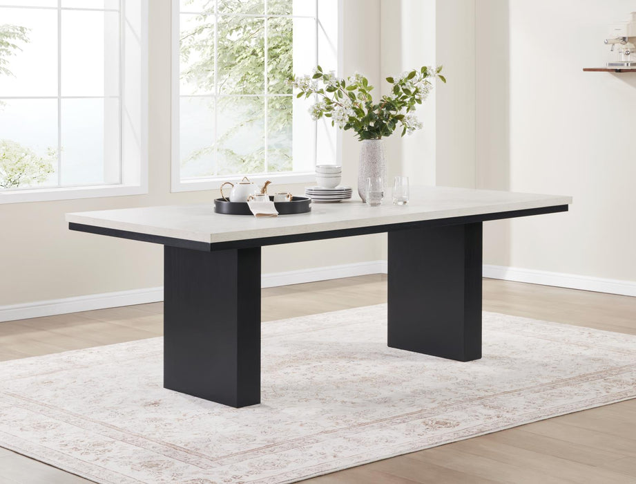 Dining Table & 4 Side Chairs