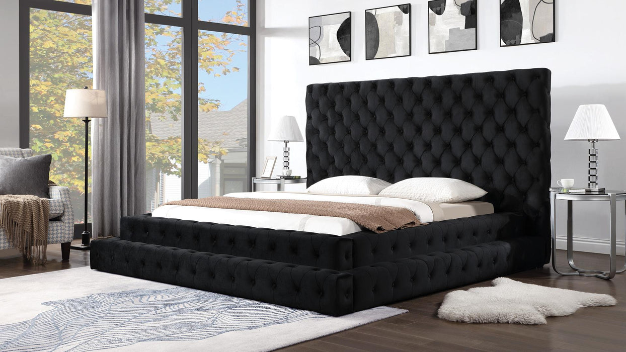 Maya QUEEN BED - B553-Q