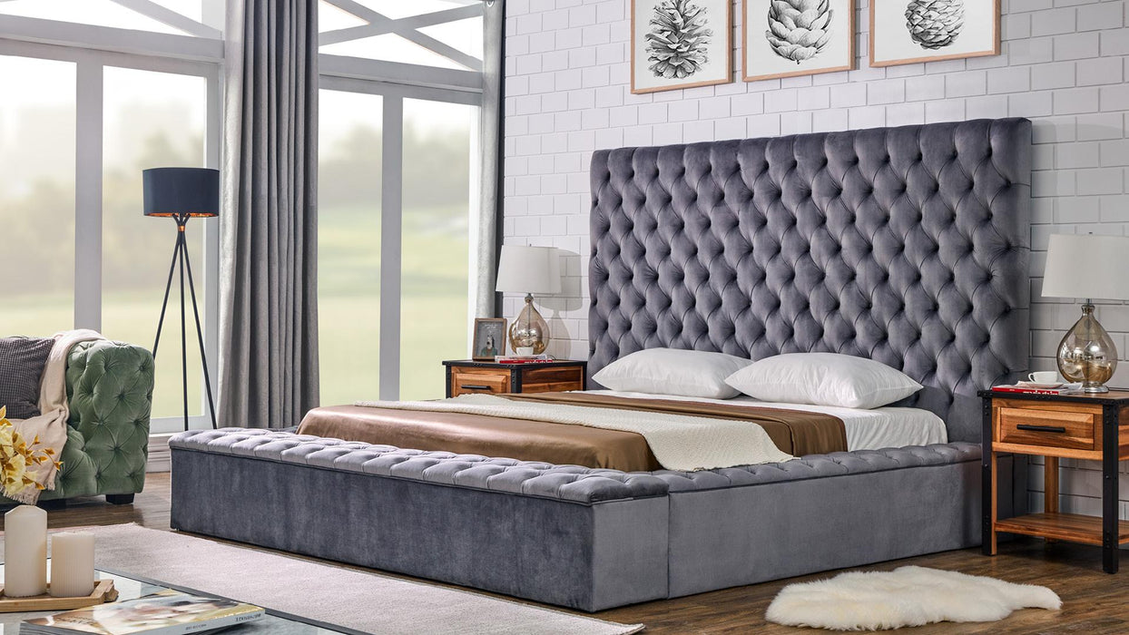 Hillsway KING BED - B563-K